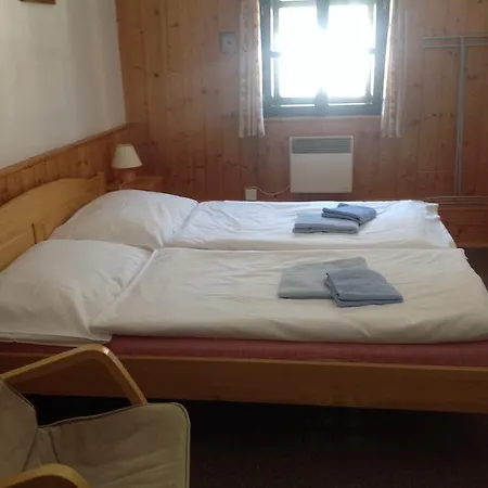 Pod Churanovskym Vrchem بيت ضيافة *